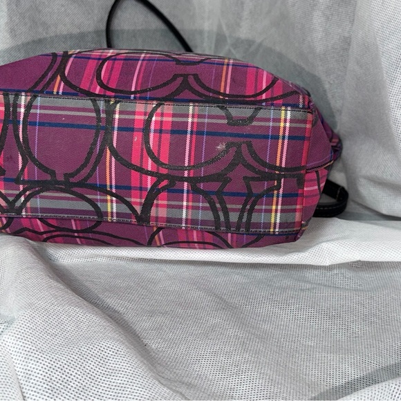 Coach Poppy Tartan Plaid Women's Vibrant Pink and Purple Plaid purse, tote, bag - Picture 7 of 12